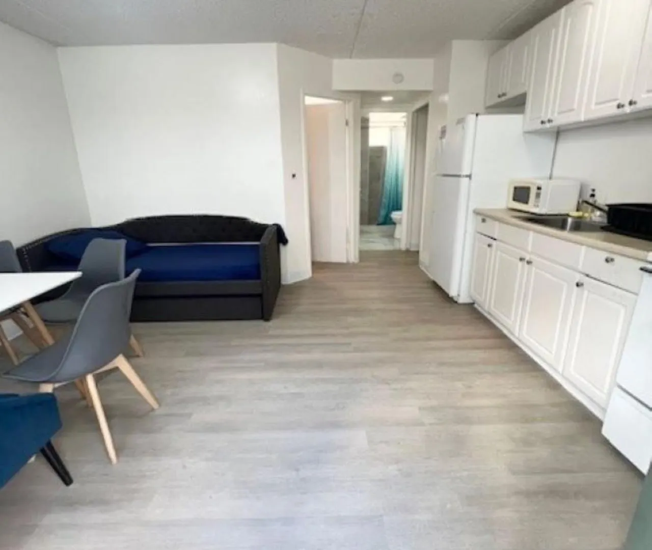 Waikiki Beachside Hostel Honolulu