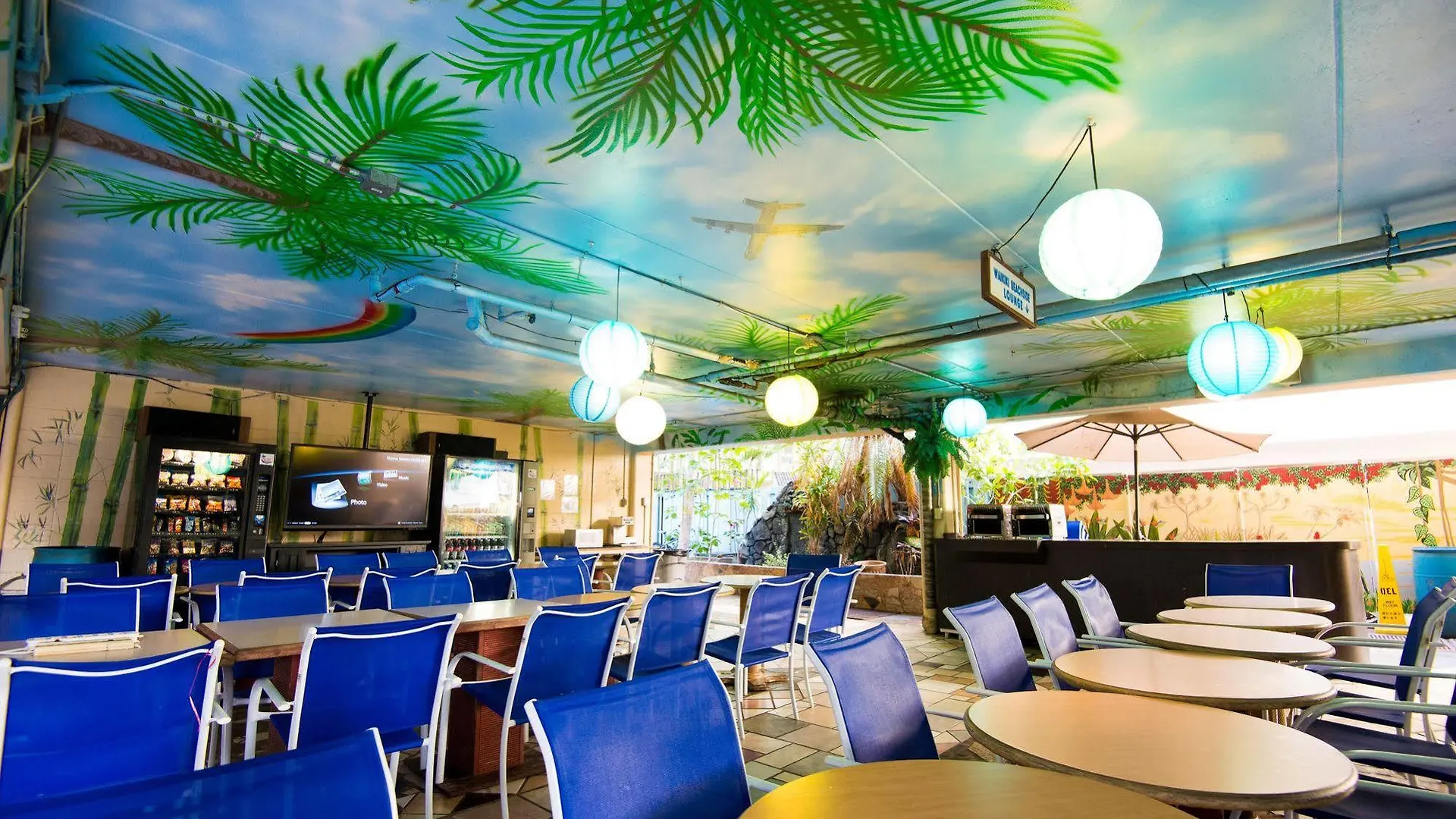 Waikiki Beachside Hostel Honolulu