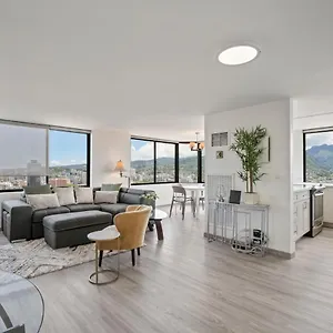  Apartment Hawaiian Monarch Penthouse 104 By Hawaii Ocean Club