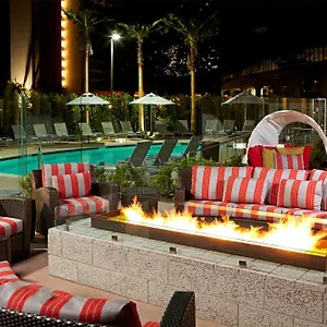 residence-inn-by-marriott-los-angeles-lax-century.topanaheimhotels.com/