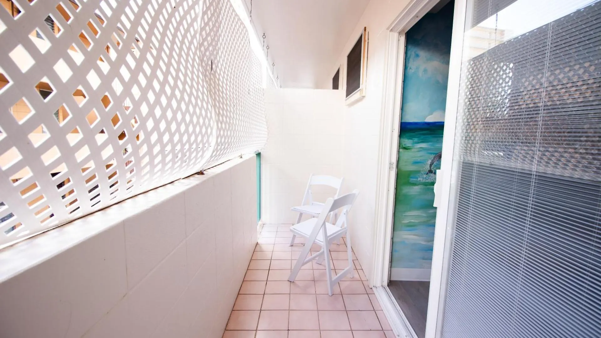 Waikiki Beachside Hostel Honolulu