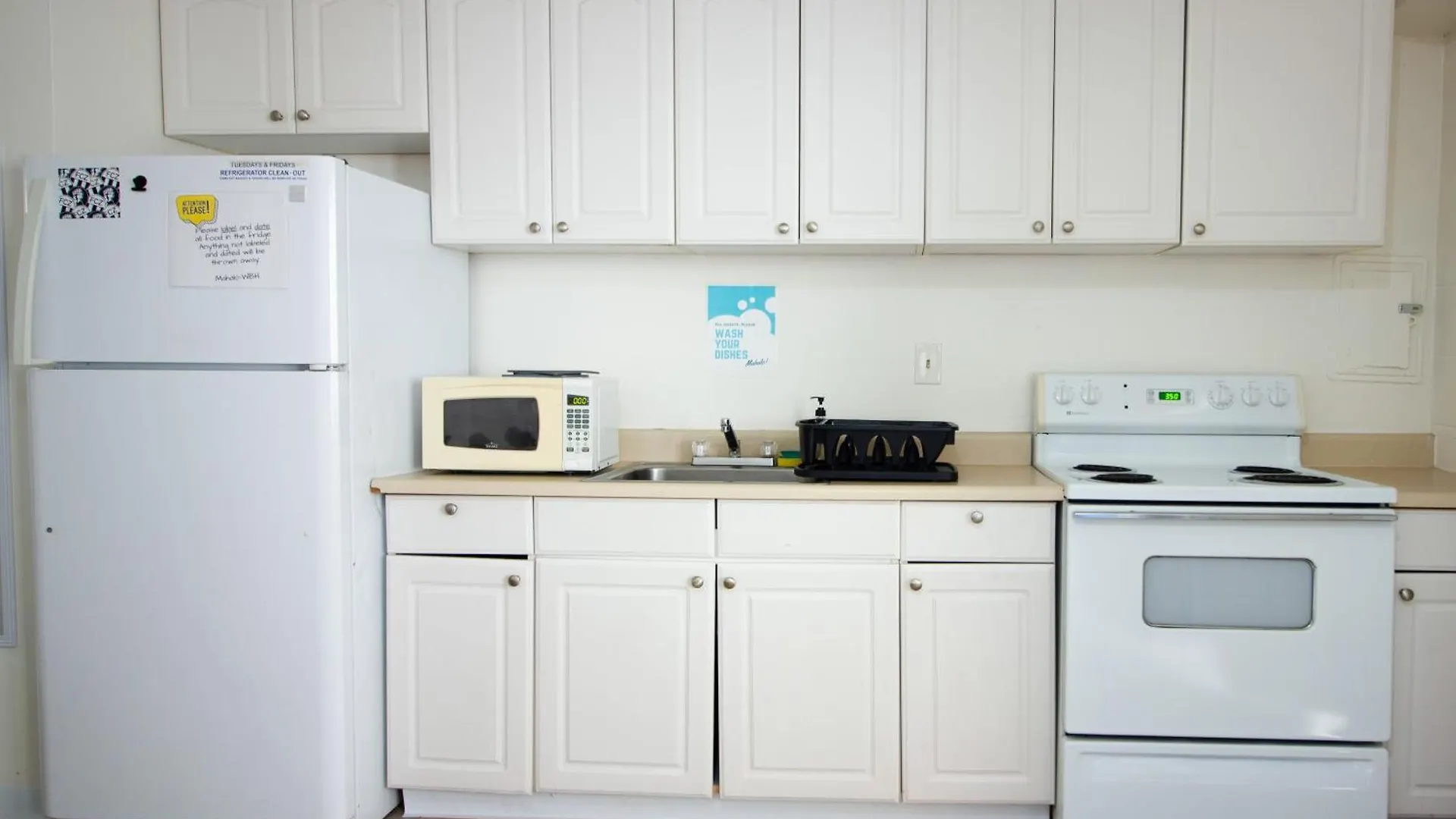 Waikiki Beachside Hostel Honolulu United States