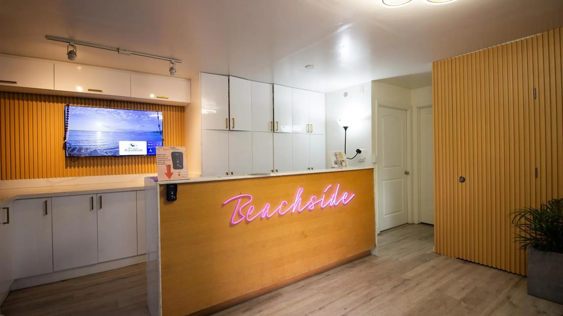 Waikiki Beachside Hostel Honolulu